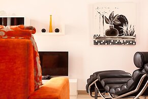 Apartamentos & Suites Real de Cartuja