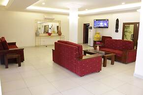 Coconut Grove Sakumono Hotel