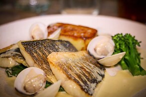 Horse & Groom - Upper Oddington