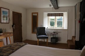 Horse & Groom - Upper Oddington