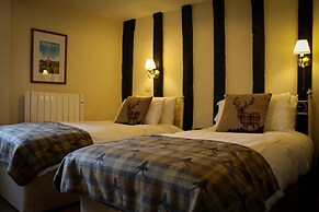 Horse & Groom - Upper Oddington