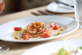 Horse & Groom - Upper Oddington