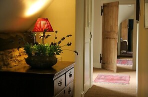 Horse & Groom - Upper Oddington