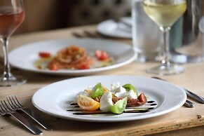 Horse & Groom - Upper Oddington