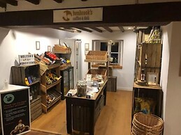 Horse & Groom - Upper Oddington