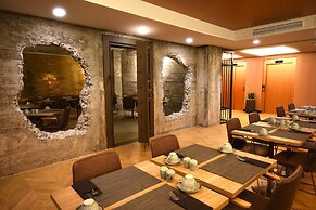 Design Plus Bex Hotel