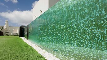 Design Plus Bex Hotel