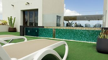 Design Plus Bex Hotel