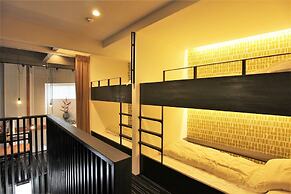 SEKAI HOTEL Mangetsu