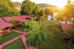 Yeldegirmeni Bungalow Hotel