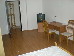 Apartment Zamecky Vrch I