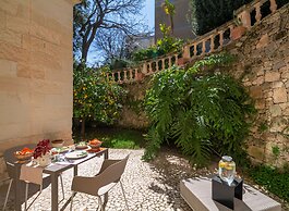 Dimora Storica Muratore Luxury rooms