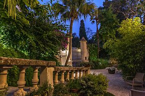 Dimora Storica Muratore Luxury rooms