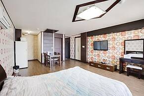 Jeju Green Beach Pension