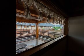 Gyeongju West Namsan Hanok Pension