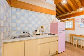 Gyeongju West Namsan Hanok Pension