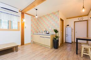 Gyeongju West Namsan Hanok Pension