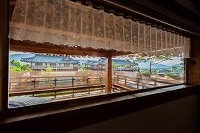 Gyeongju West Namsan Hanok Pension