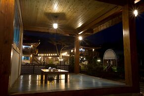 Gyeongju West Namsan Hanok Pension