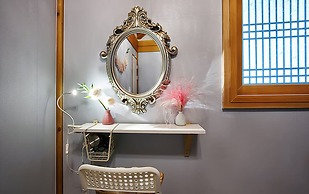 Gyeongju N Hanok Pension