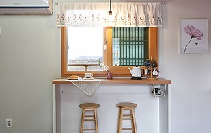 Gyeongju N Hanok Pension