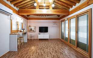 Gyeongju N Hanok Pension