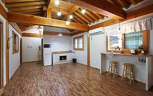 Gyeongju N Hanok Pension