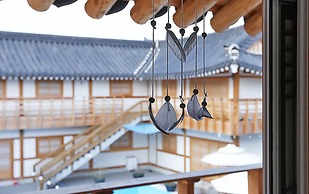 Gyeongju N Hanok Pension