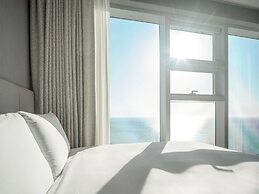 Hotel Tops 10