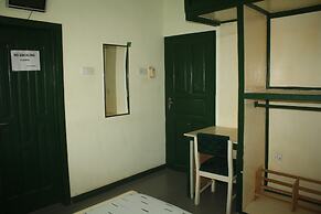 Godville Guest House