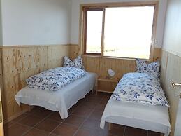 Brekkulækur Guesthouse