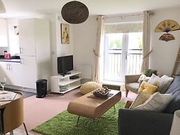 Two Bedroom Apartment in Basildon