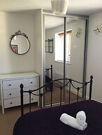 Two Bedroom Apartment in Basildon