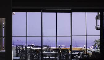 Hotel Harbour View