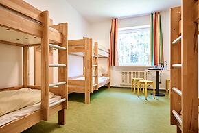 DJH Jugendherberge Biggesee - Hostel