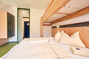 DJH Jugendherberge Biggesee - Hostel