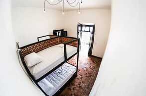 Gente de más Bed & Breakfast