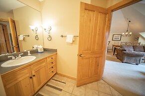 Buffalo Lodge 8419 by SummitCove Vacation Lodging