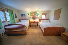 Liftside 309 by SummitCove Vacation Lodging