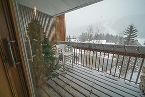 Liftside 309 by SummitCove Vacation Lodging