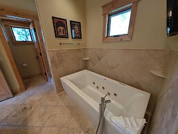 Keystone Prospectors Home 669 by SummitCove Vacation Lodging