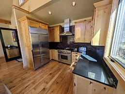 Keystone Prospectors Home 669 by SummitCove Vacation Lodging