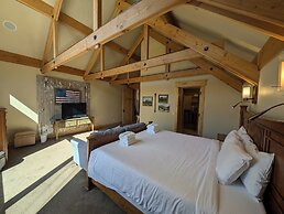 Keystone Prospectors Home 669 by SummitCove Vacation Lodging
