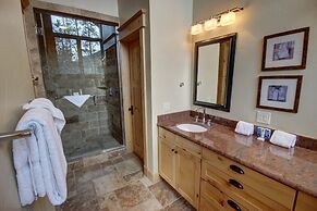 Keystone Prospectors Home 669 by SummitCove Vacation Lodging