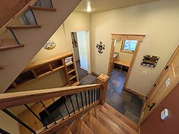 Keystone Prospectors Home 669 by SummitCove Vacation Lodging