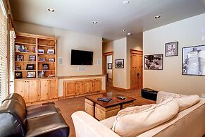 Keystone Prospectors Home 669 by SummitCove Vacation Lodging