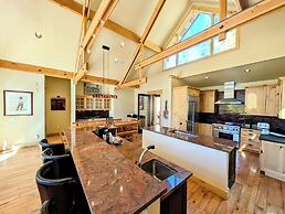 Keystone Prospectors Home 669 by SummitCove Vacation Lodging