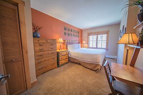 Expedition Station 8589