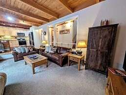 Tennis Townhomes 1314