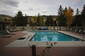 Flying Dutchman 1164 by SummitCove Vacation Lodging